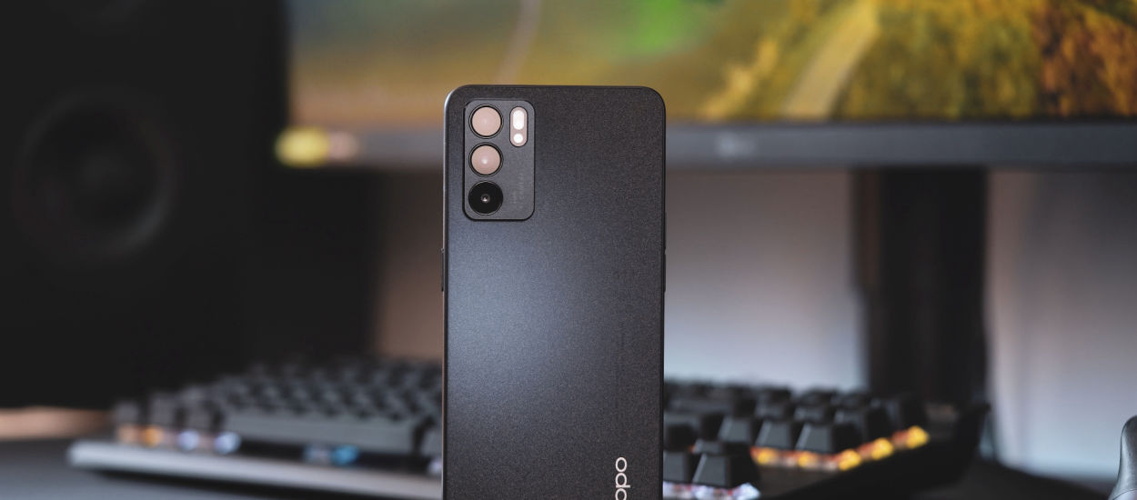 Świetny ekran i niezłe wykonanie w średniej półce cenowej. Recenzja Oppo Reno6 5G