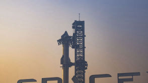 Starship rozpadł się przy lądowaniu. SpaceX z dużymi problemami